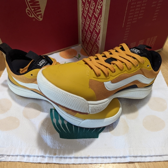 Vans UltraRange - Picture 11 of 11